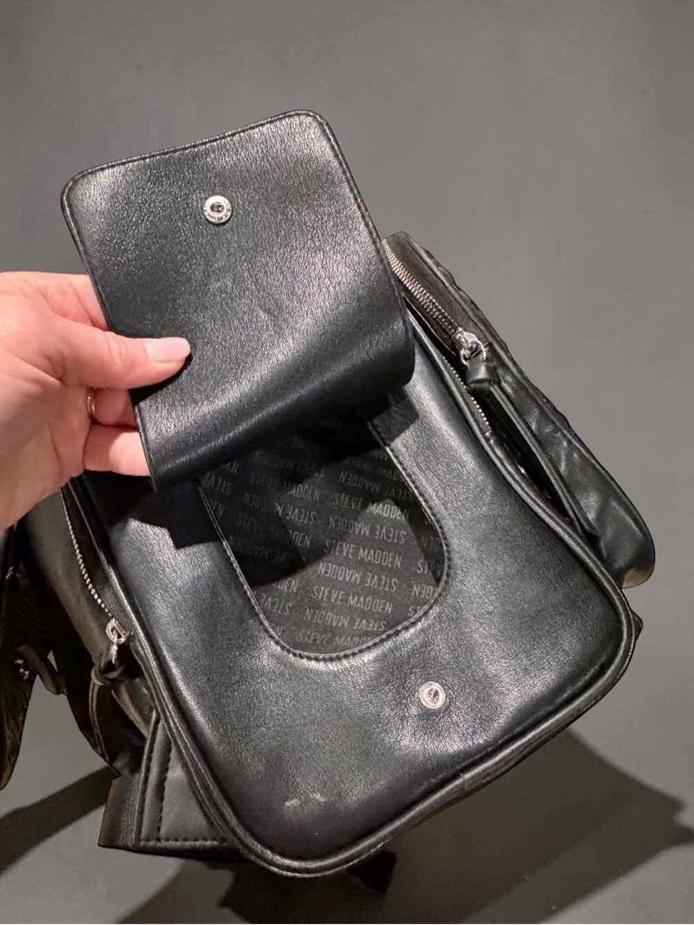 Steve Madden Black Faux Leather Diaper Bag Backpack - Picture 7 of 14